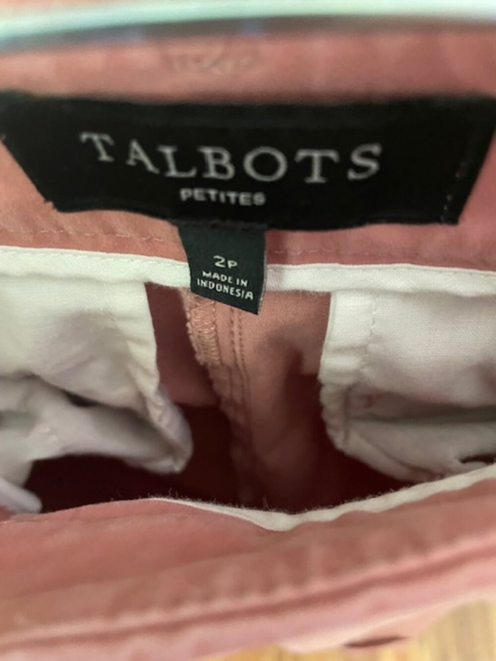 Talbots Rose Cotton Blend Jeans (cuff or uncuff) size 2P - Picture 4 of 7